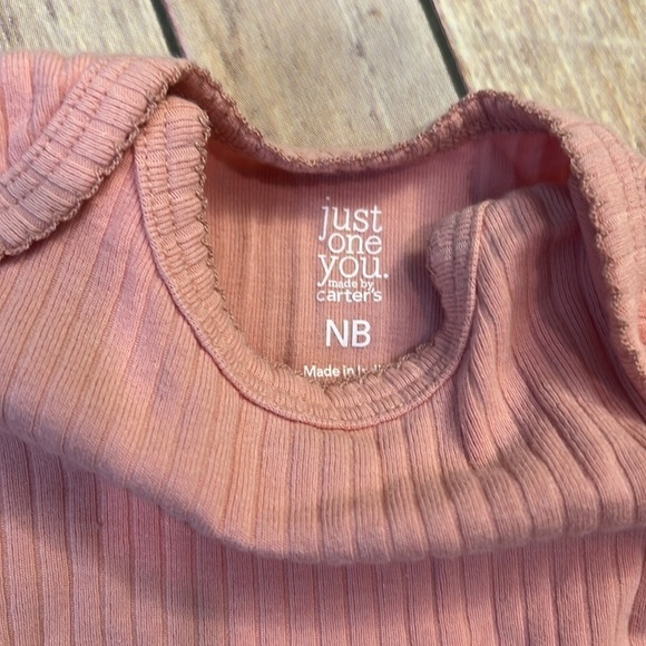 Baby Girls Newborn Ribbed Onesies- Dusty Rose and Dusty Green - Picture 2 of 6